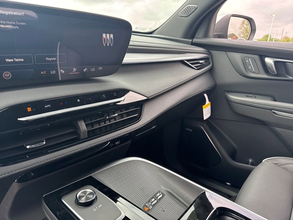 New 2026 Buick Enclave Preferred image 16