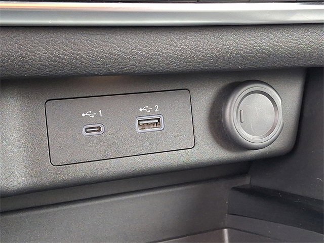 Used 2021 Nissan Rogue SV image 23