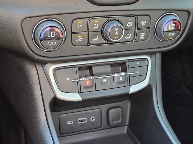 Certified 2023 GMC Terrain SLE w/ Driver Convenience Package FWD image 33