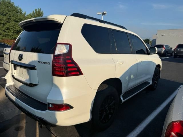 Used 2022 Lexus GX 460 w/ Black Line Special Edition AWD/4WD image 4