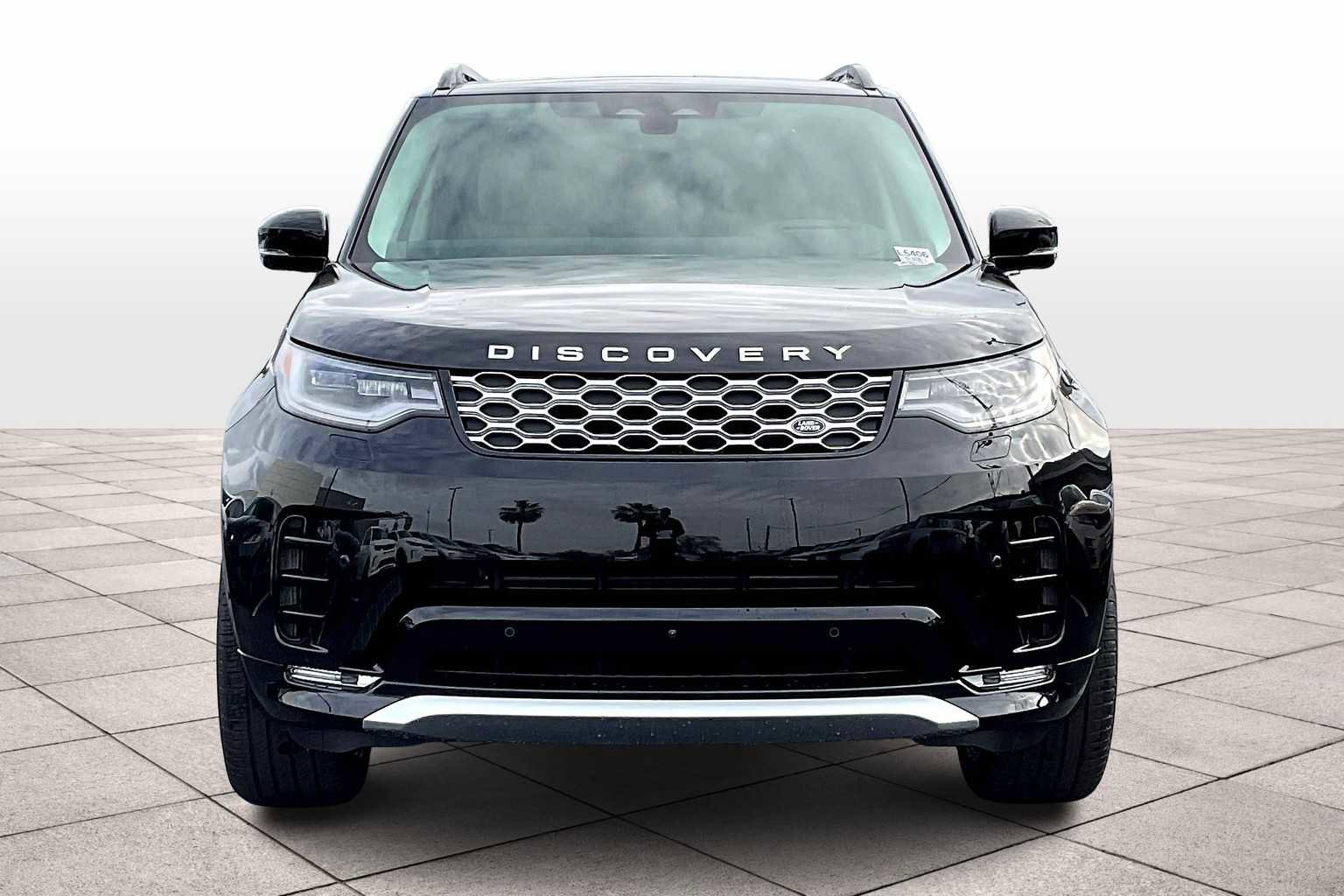 New 2025 Land Rover Discovery Metropolitan Edition image 5
