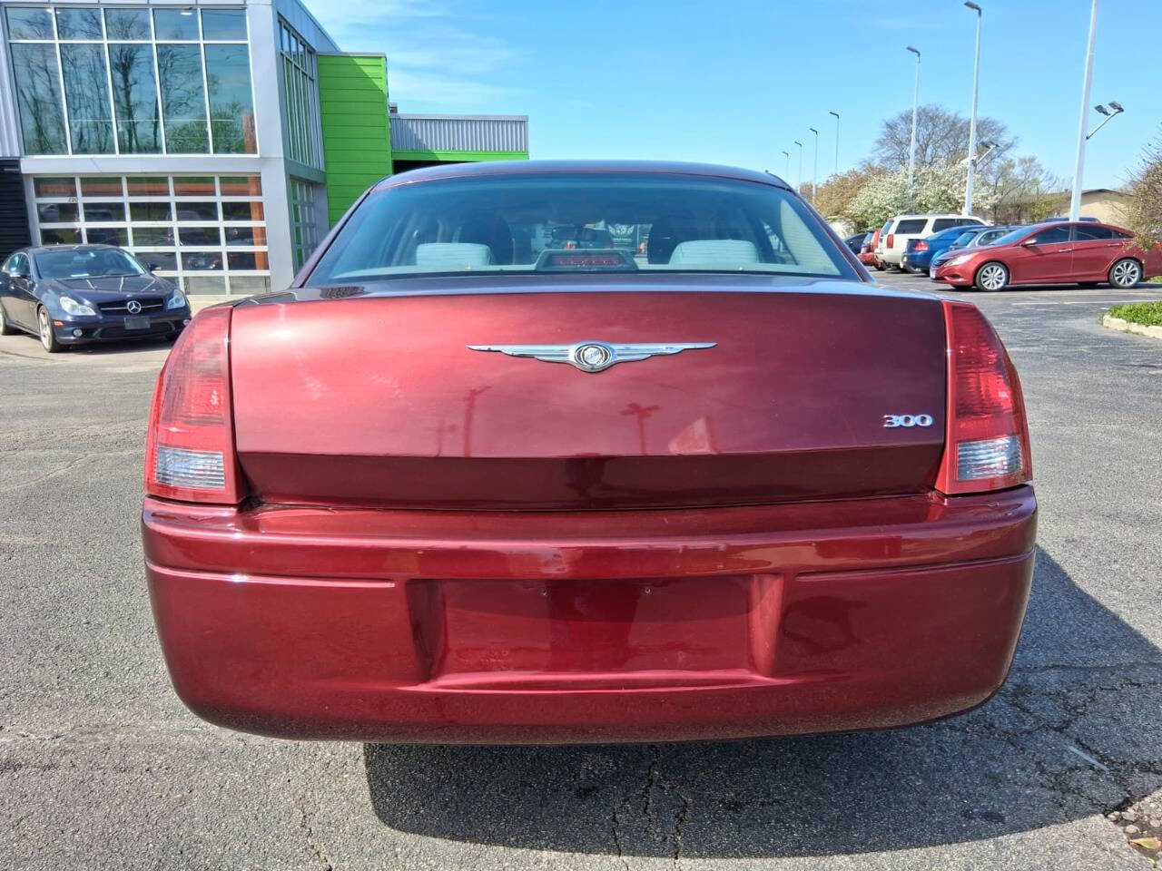 Used 2005 Chrysler 300 RWD image 7