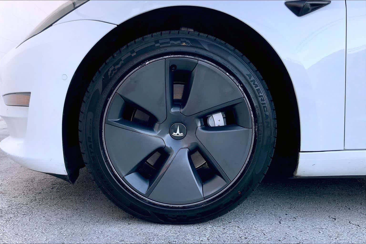 Used 2021 Tesla Model 3 Standard Range Plus RWD image 8