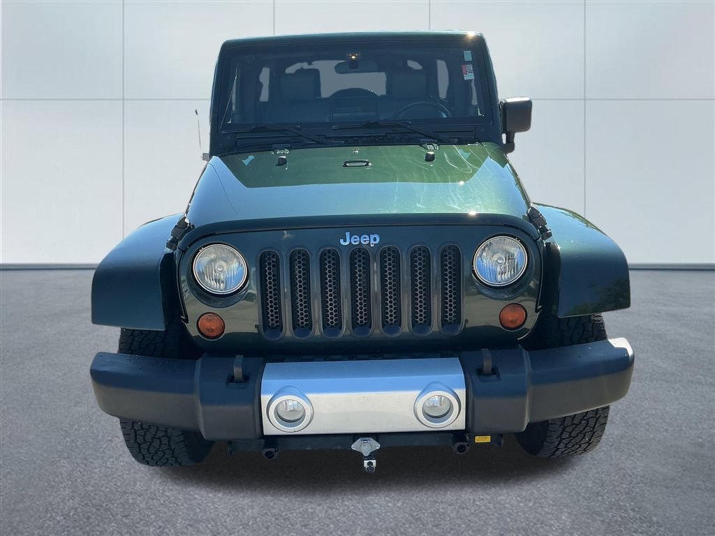 Used 2010 Jeep Wrangler Unlimited Sahara w/ Dual Top Group AWD/4WD image 8