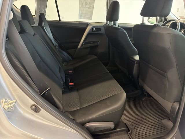 Used 2018 Toyota RAV4 LE w/ All Weather Liner Package image 34