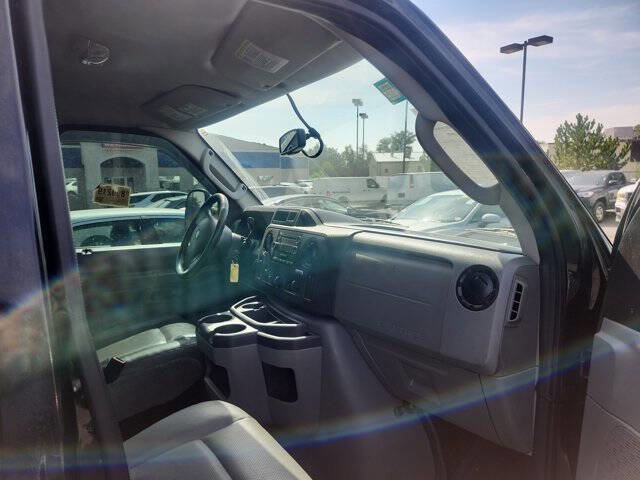 Used 2014 Ford E-150 and Econoline 150 w/ Power Group image 10