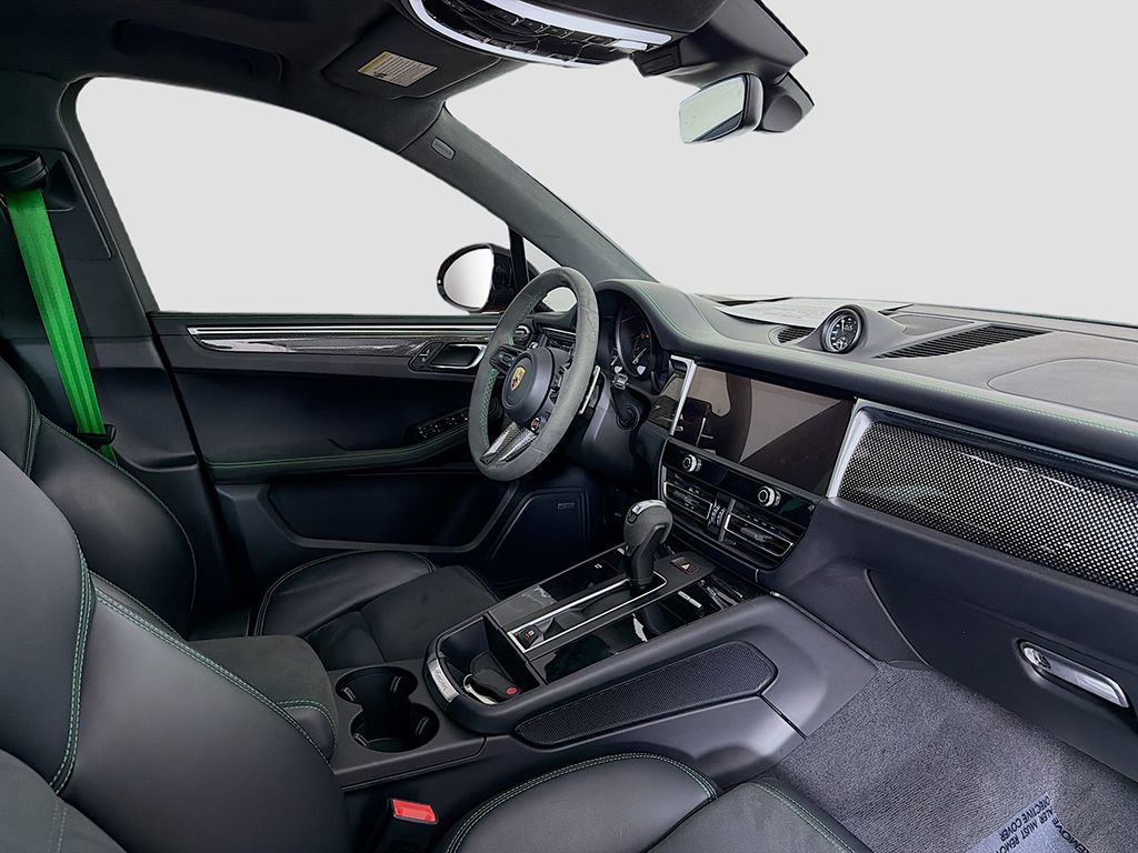 Used 2024 Porsche Macan GTS image 20