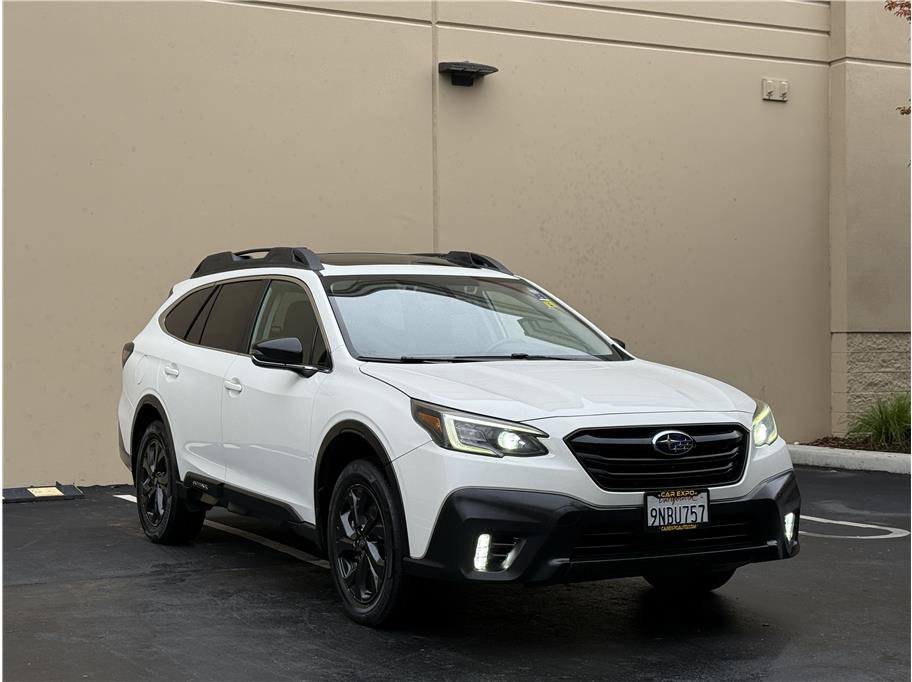Used 2020 Subaru Outback Onyx Edition XT w/ Popular Package #2 AWD/4WD image 3