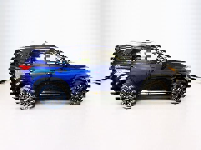 New 2026 Nissan Rogue Platinum image 4