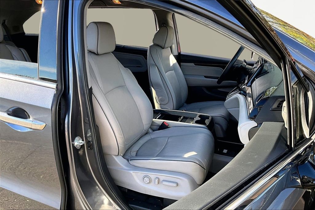 Used 2023 Honda Odyssey Elite image 23