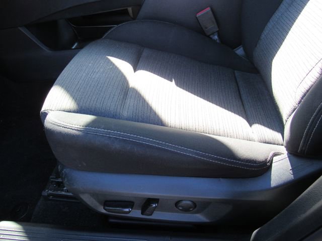 Used 2023 Nissan Rogue SV image 21