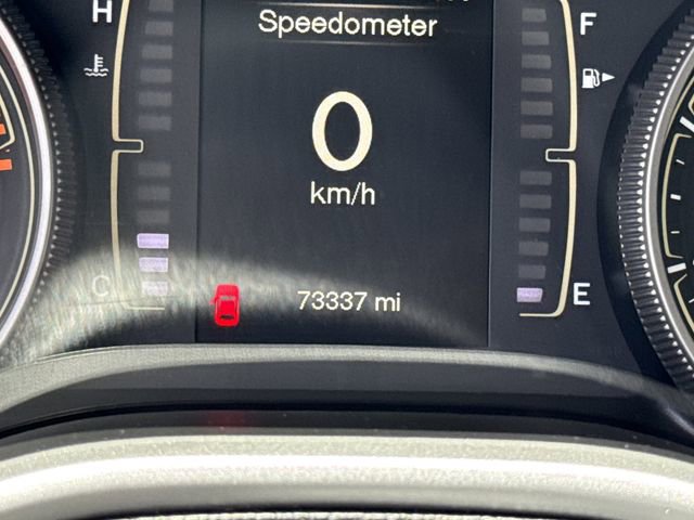 Used 2018 Jeep Cherokee Latitude Plus w/ Cold Weather Group image 39