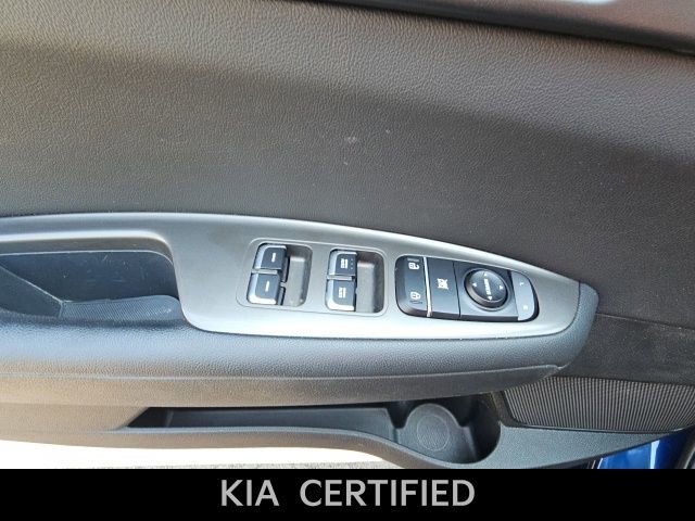 Used 2019 Kia Optima S image 29