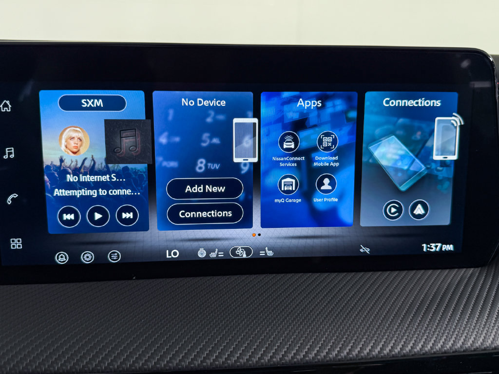 New 2026 Nissan Kicks SR w/ SR Premium Package AWD/4WD image 13