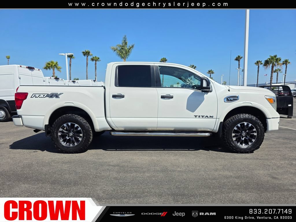 Used 2017 Nissan Titan XD AWD/4WD image 8