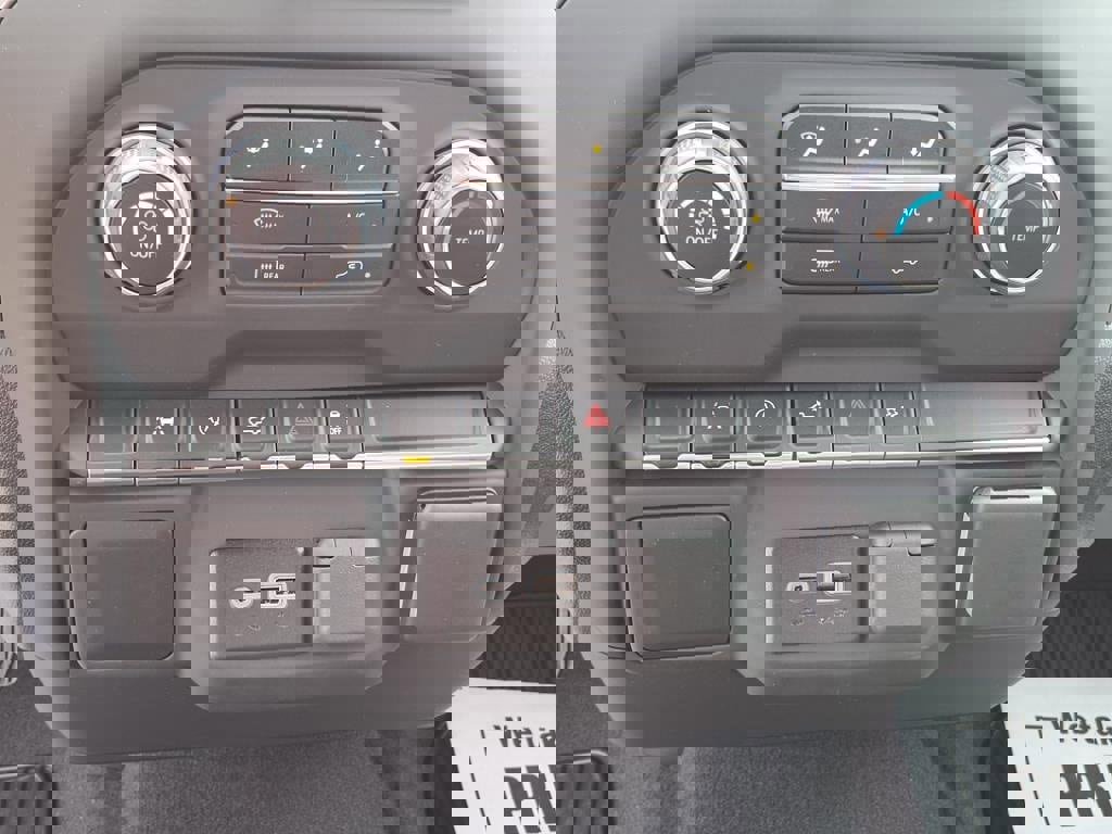 New 2026 Chevrolet Silverado 1500 Custom image 18