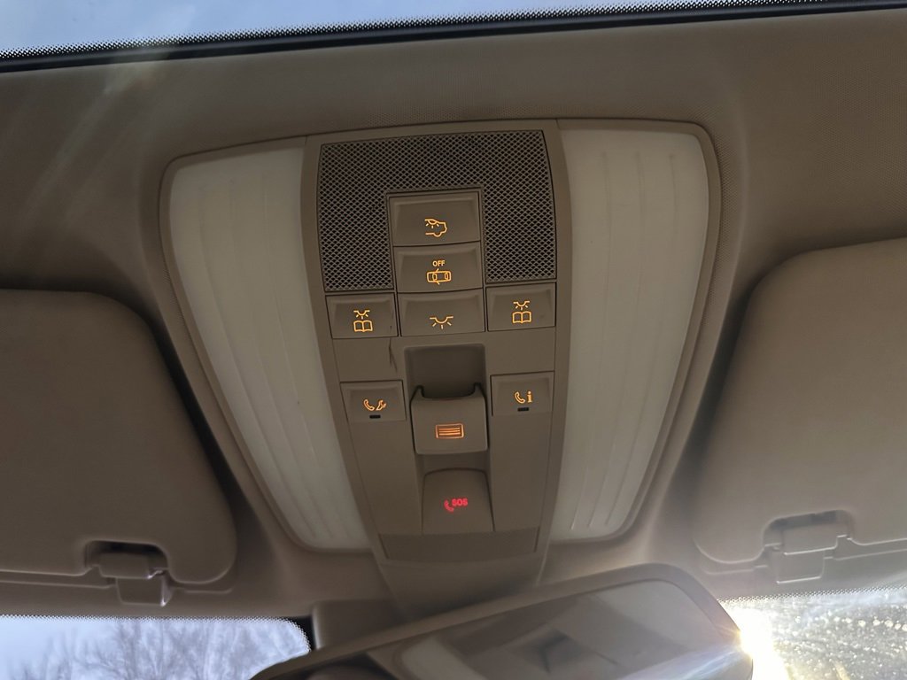 Used 2015 Mercedes-Benz E 350 Sedan image 30