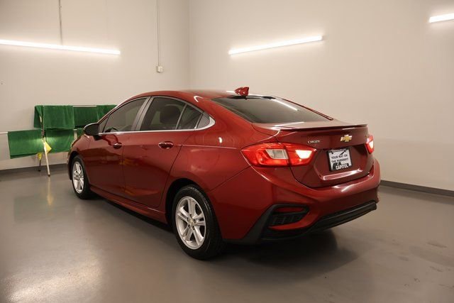 Used 2017 Chevrolet Cruze LT w/ Sun And Sound Package image 4