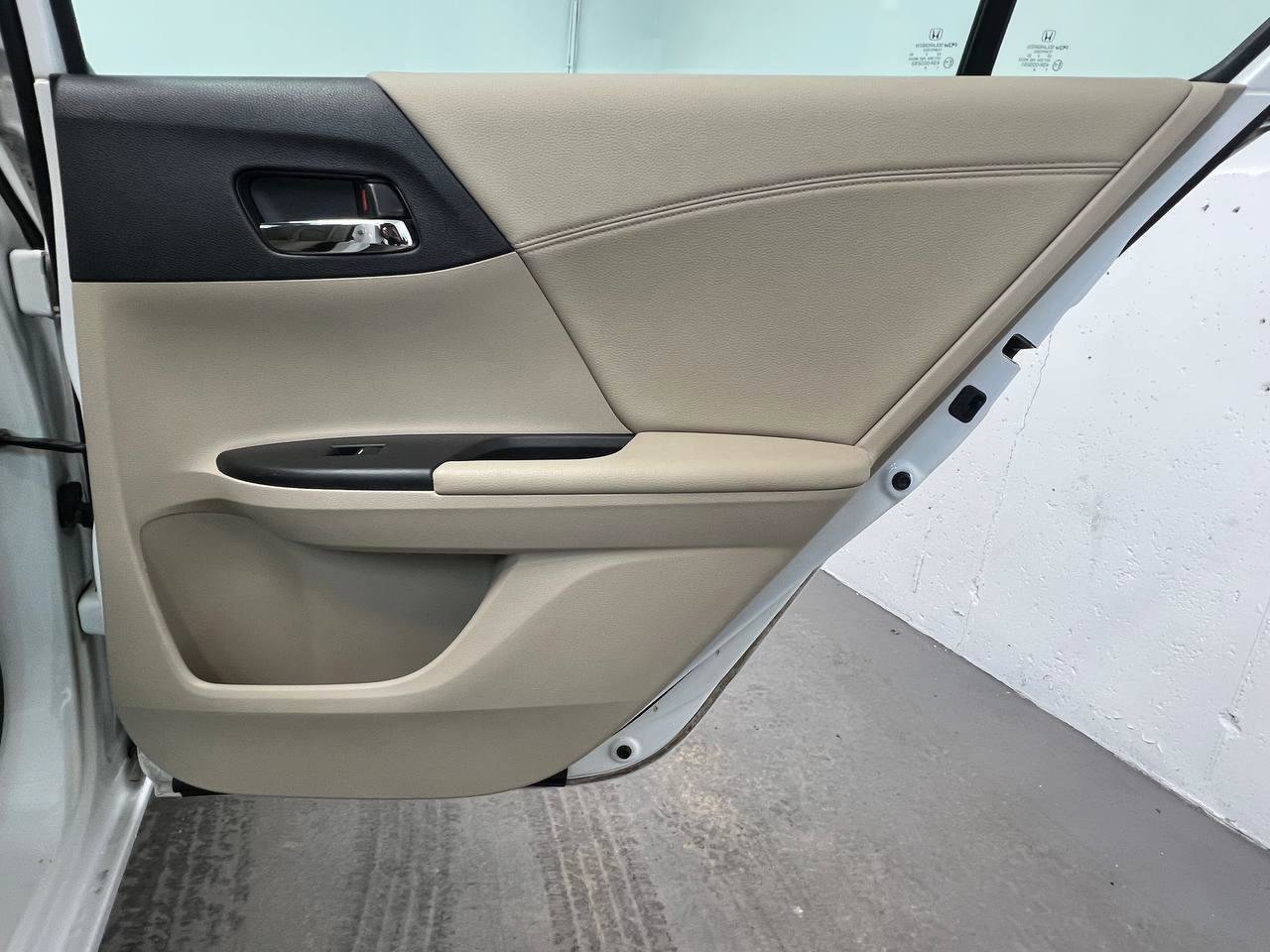 Used 2013 Honda Accord EX-L image 13