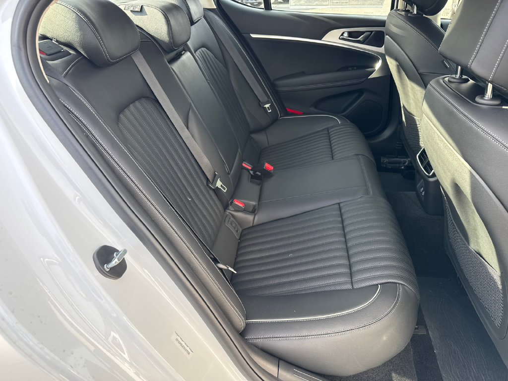 Used 2026 Genesis G70 2.5T Prestige AWD/4WD image 18