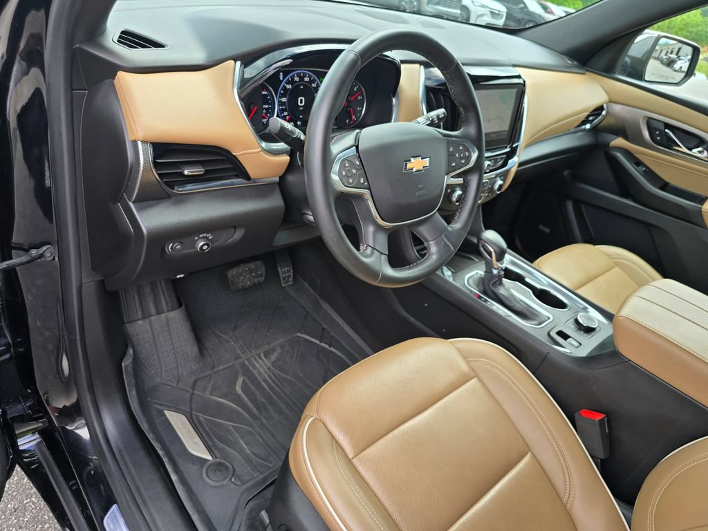 Certified 2023 Chevrolet Traverse Premier AWD/4WD image 29