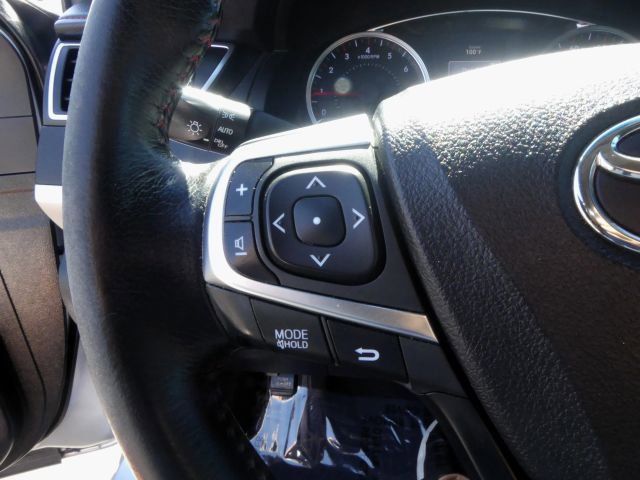 Used 2015 Toyota Camry SE image 33