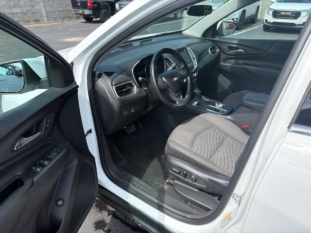 Used 2020 Chevrolet Equinox LT w/ Driver Convenience Package FWD image 14
