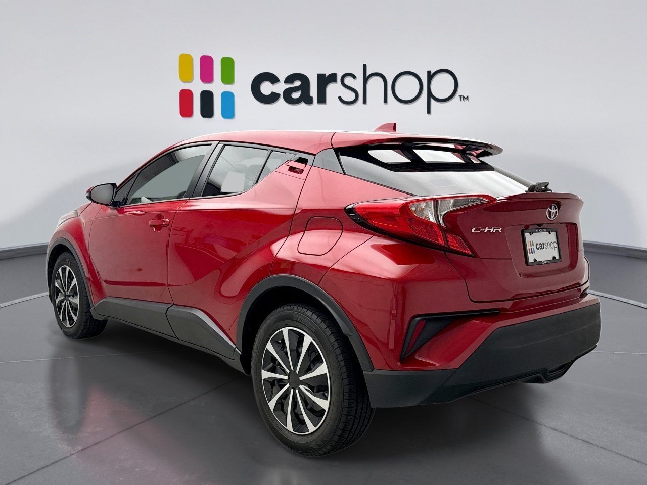 Used 2020 Toyota C-HR LE FWD image 3