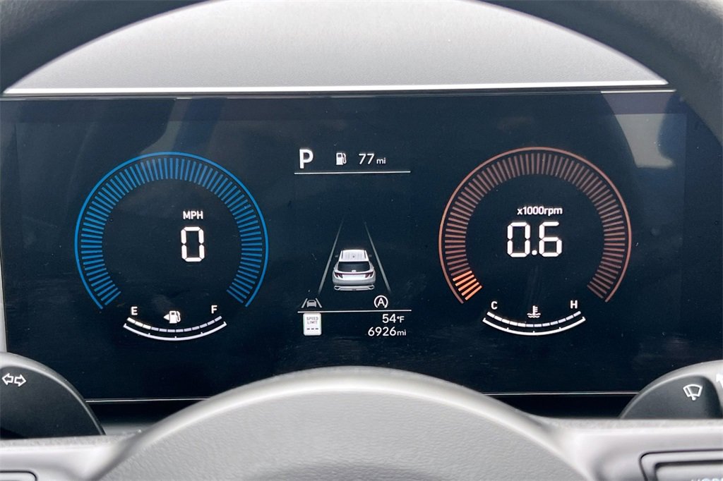 Used 2025 Hyundai Tucson SE image 26