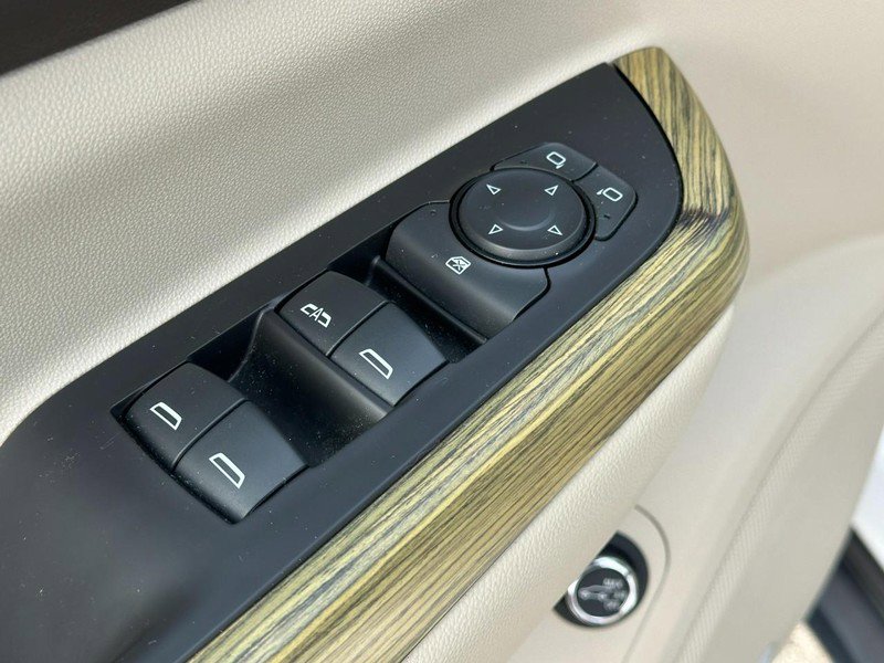 Used 2019 GMC Acadia Denali w/ Technology Package image 18