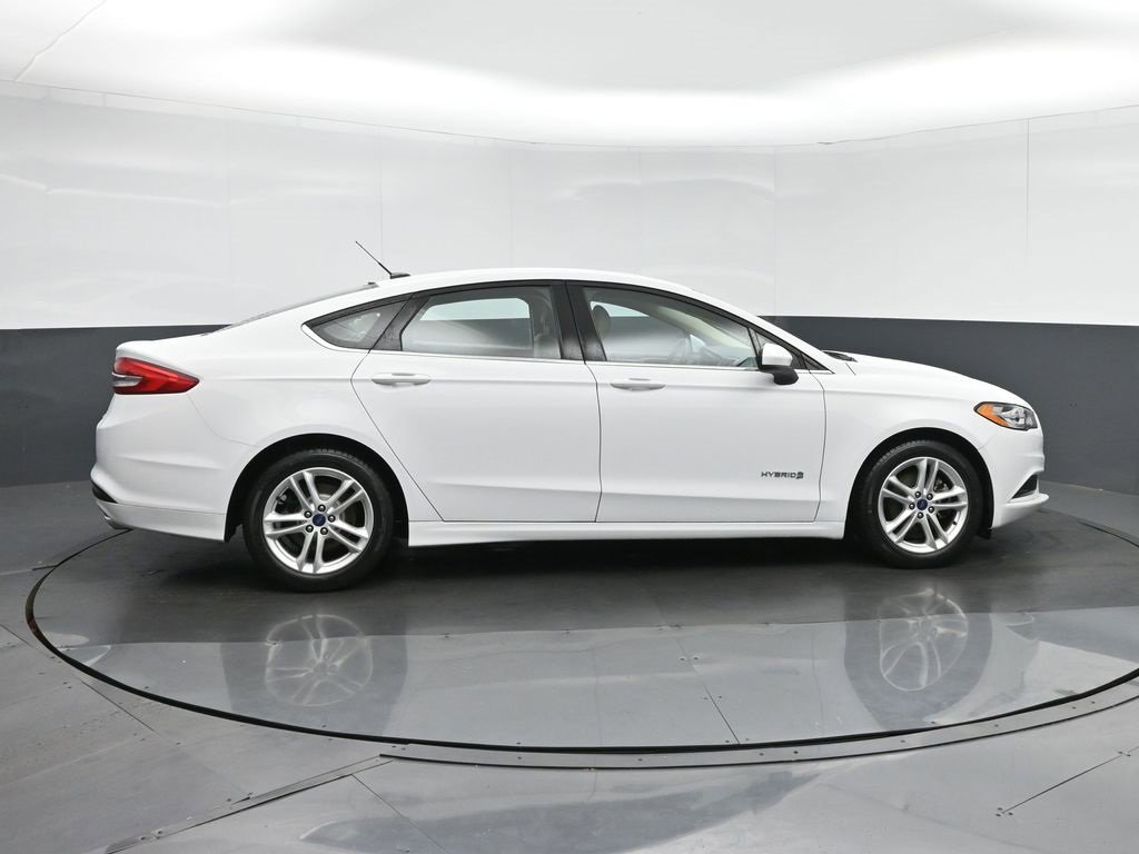 Used 2018 Ford Fusion S image 8
