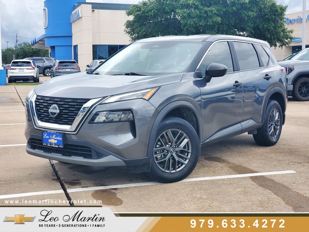 Used 2023 Nissan Rogue S FWD image 1