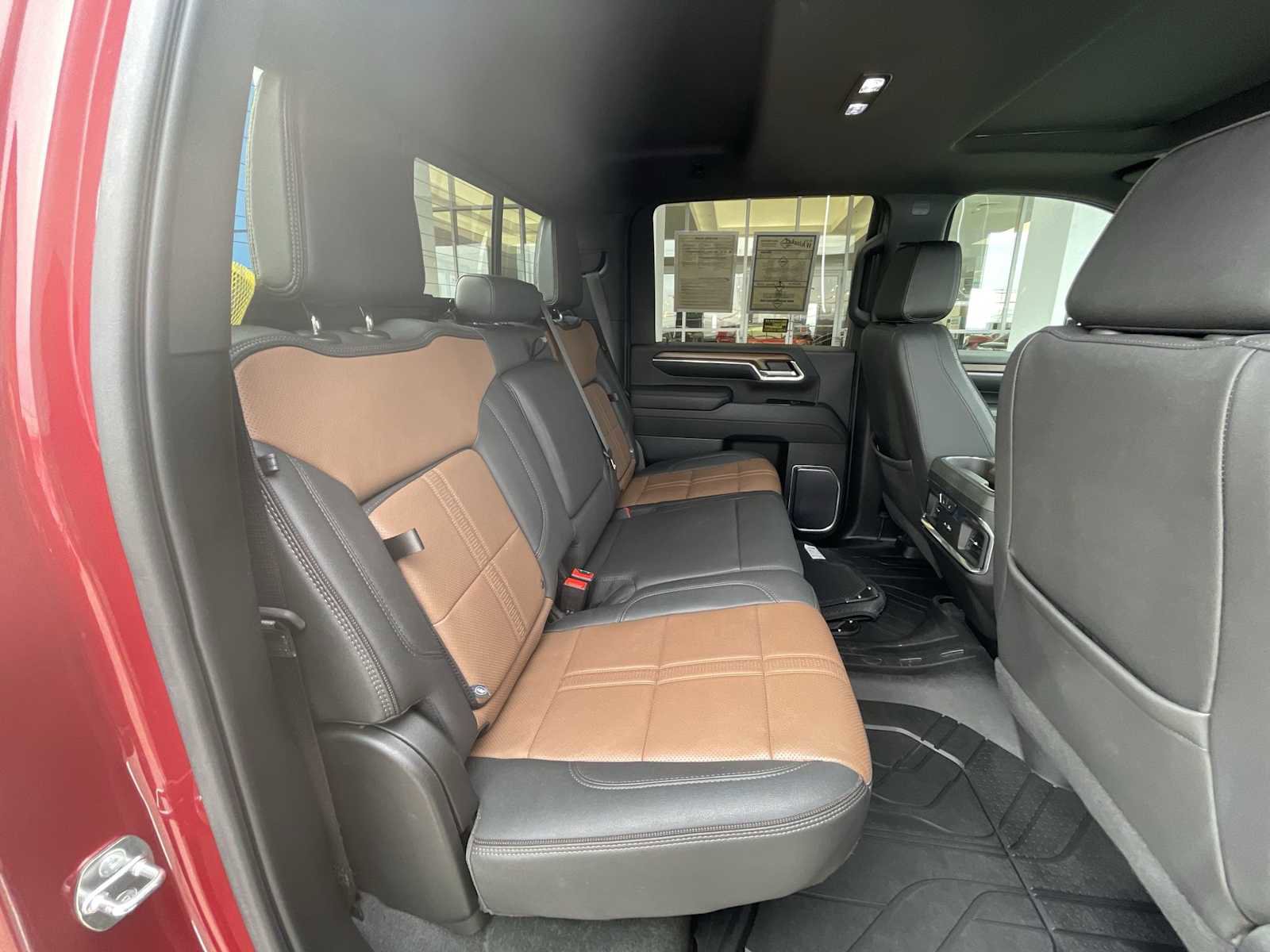 Certified 2024 Chevrolet Silverado 2500 High Country w/ High Country Premium Package image 27