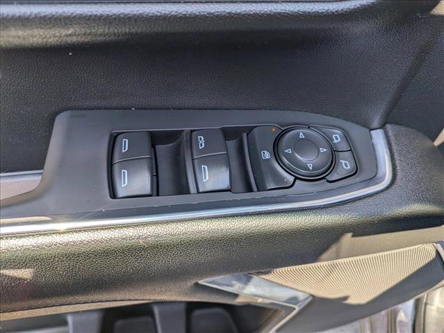 Used 2024 Chevrolet Silverado 2500 LT w/ Convenience Package image 15