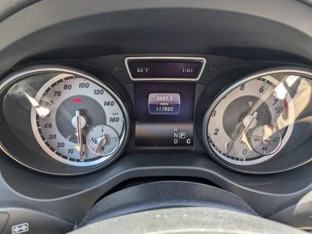 Used 2016 Mercedes-Benz GLA 250 4MATIC image 20