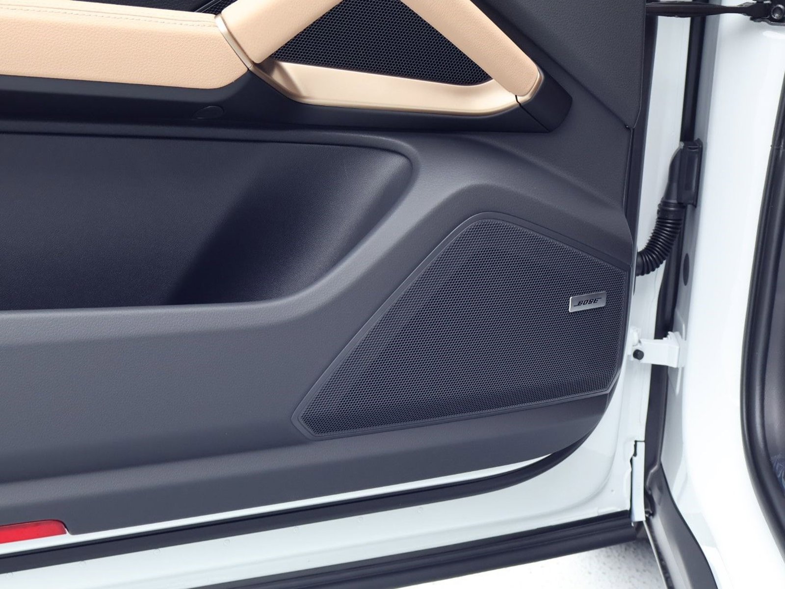 New 2026 Porsche Cayenne AWD/4WD image 14