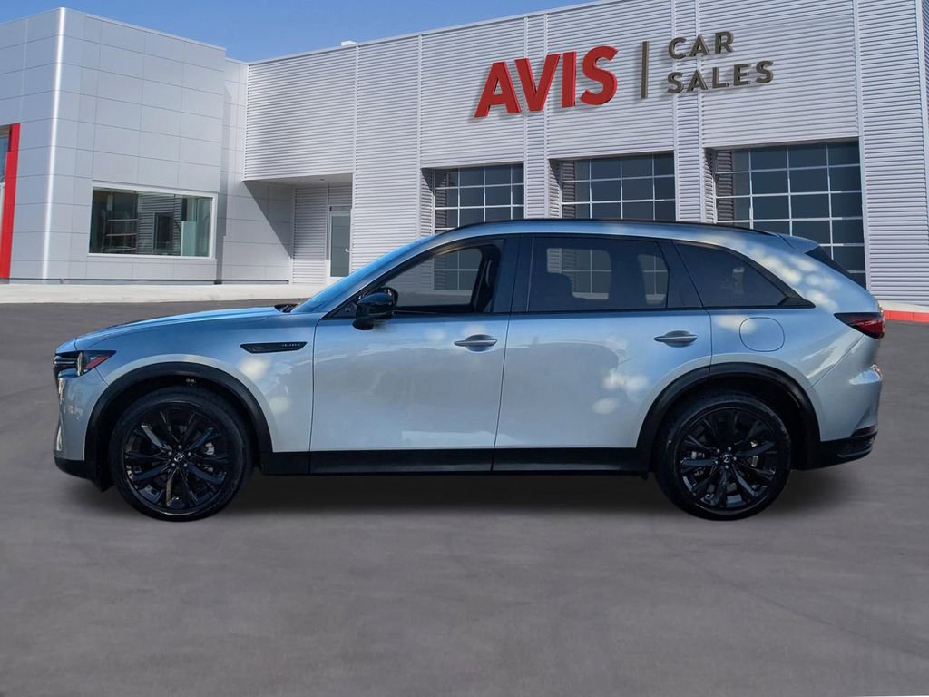 Used 2025 MAZDA CX-90 3.3 Turbo w/ Premium Sport Pkg image 11