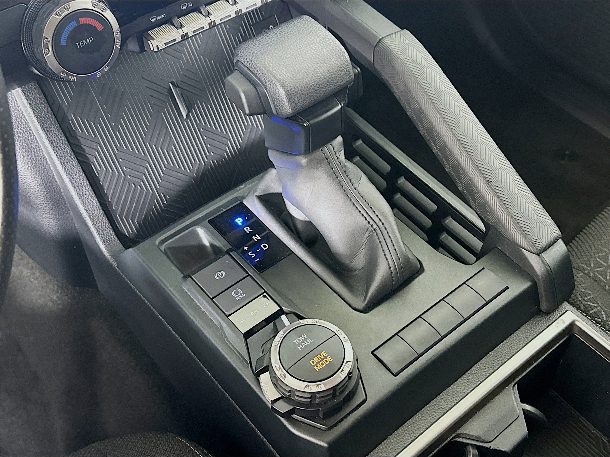 Used 2025 Toyota 4Runner SR5 image 24