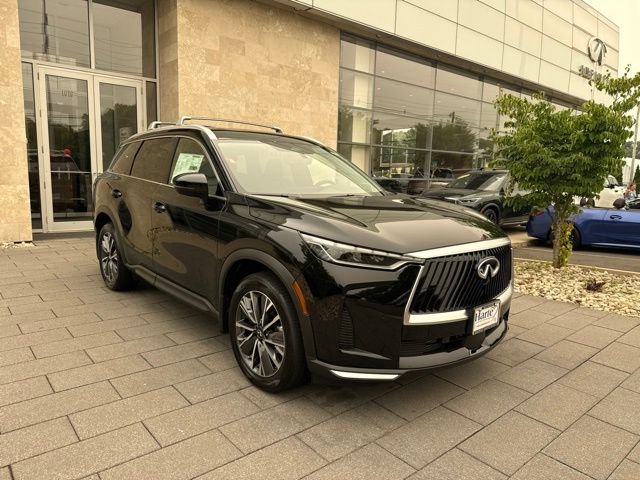 New 2027 INFINITI QX60 Luxe w/ Family Package AWD/4WD image 3