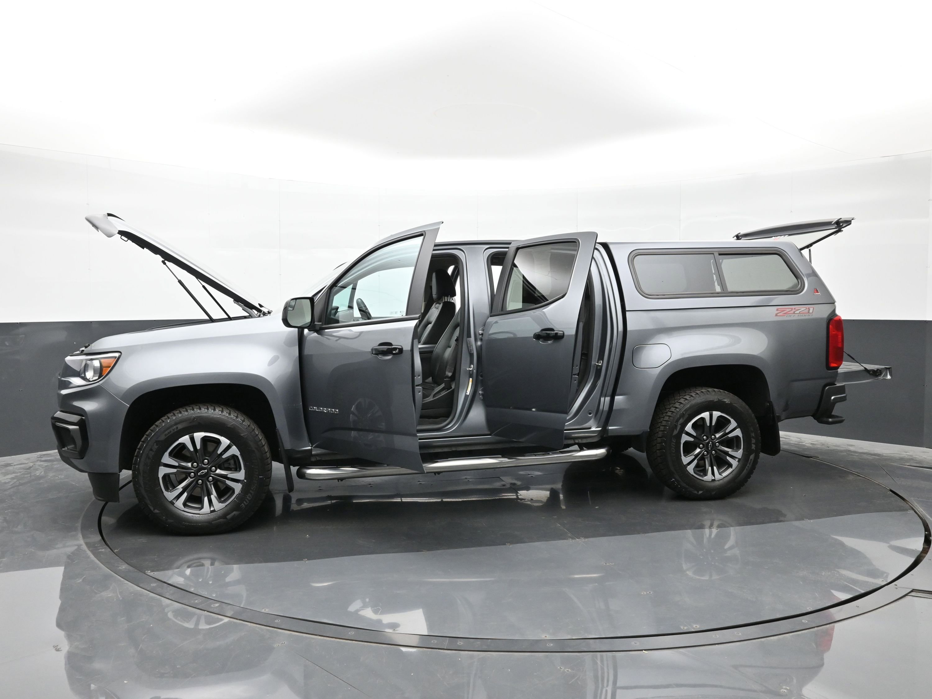 Used 2022 Chevrolet Colorado Z71 image 48