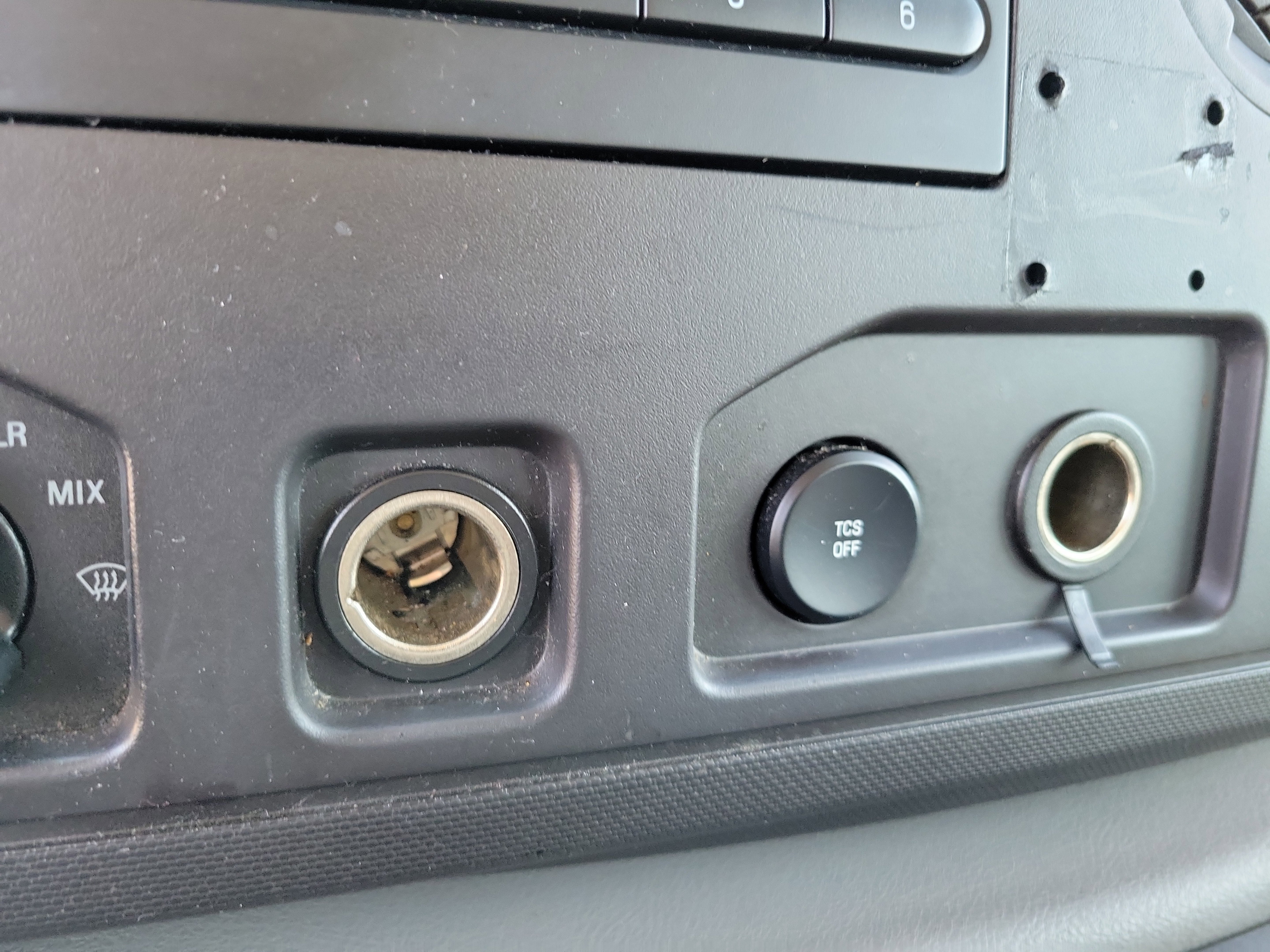 Used 2012 Ford E-350 and Econoline 350 XL w/ PWR Windows & Locks Group image 22