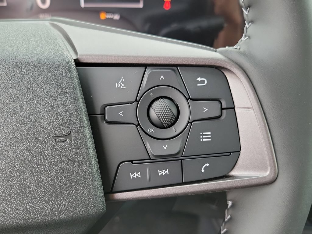 New 2026 Nissan Sentra SV w/ SV Convenience Package FWD image 21