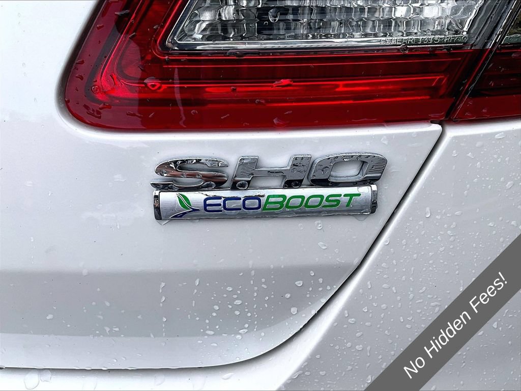 Used 2015 Ford Taurus SHO w/ Equipment Group 401A AWD/4WD image 8