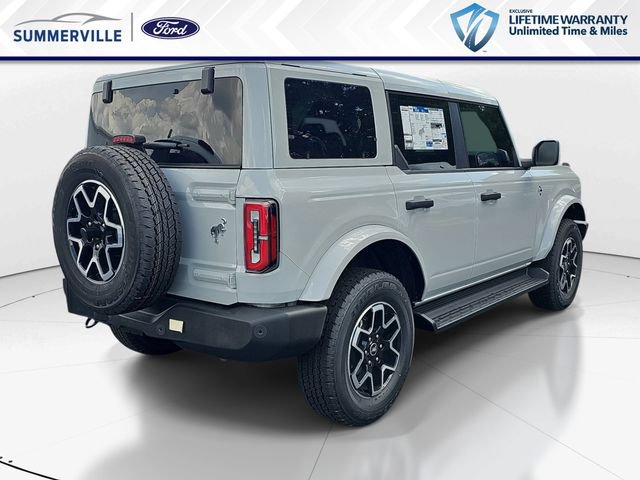 New 2026 Ford Bronco Outer Banks w/ Sasquatch Package AWD/4WD image 3