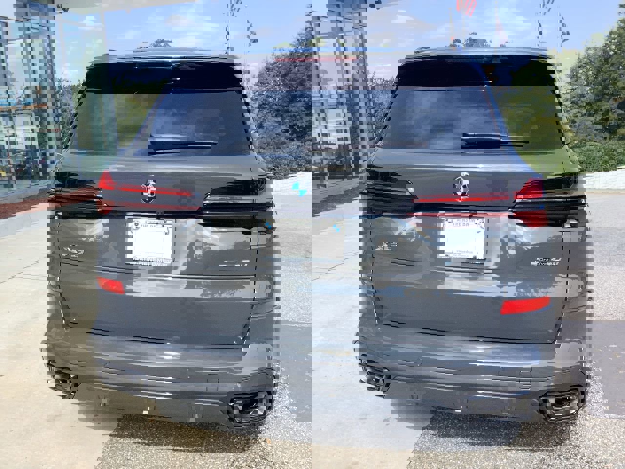New 2026 BMW X5 sDrive40i w/ M Sport Package image 7