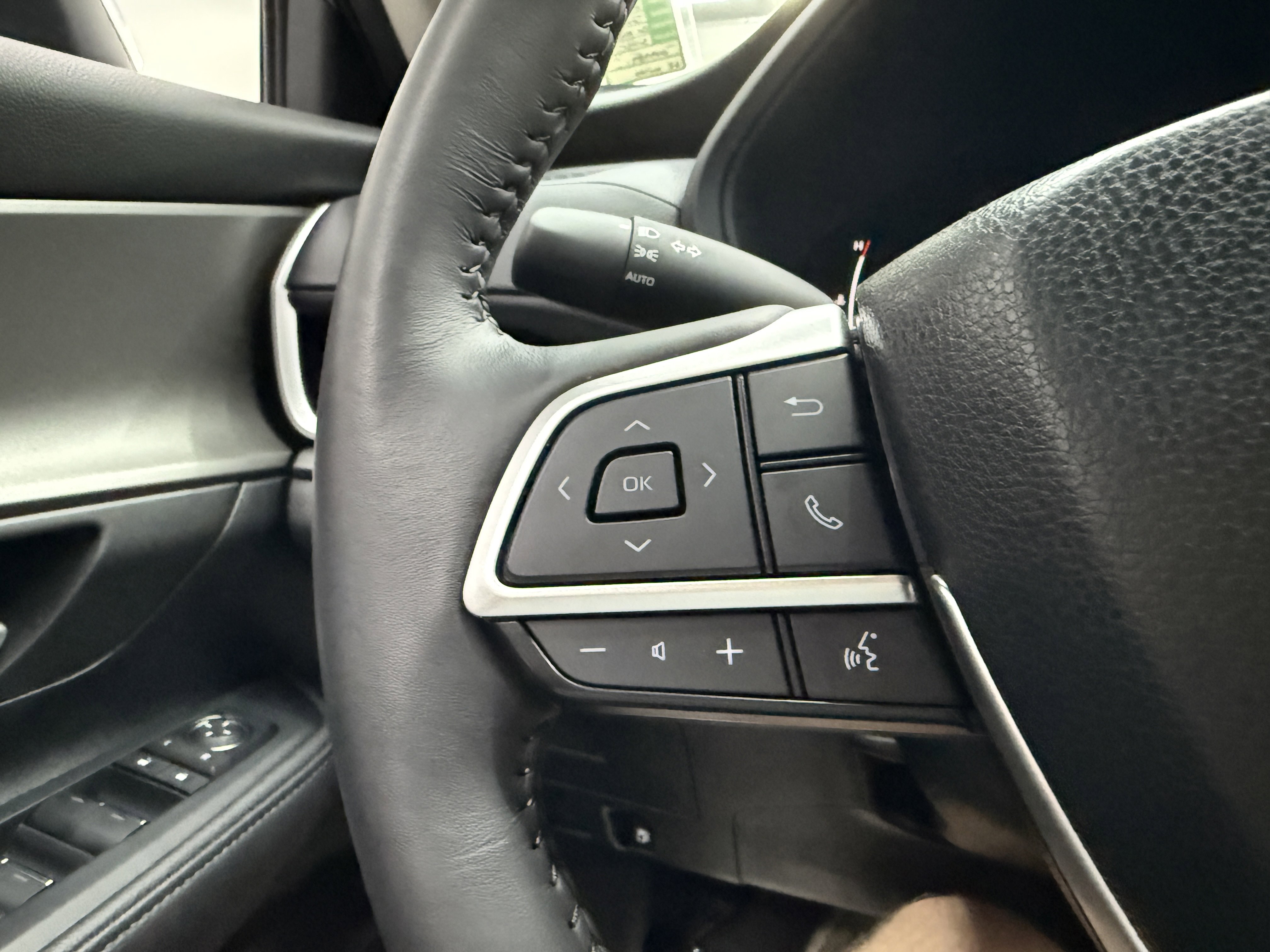 Used 2024 Toyota Grand Highlander XLE image 15