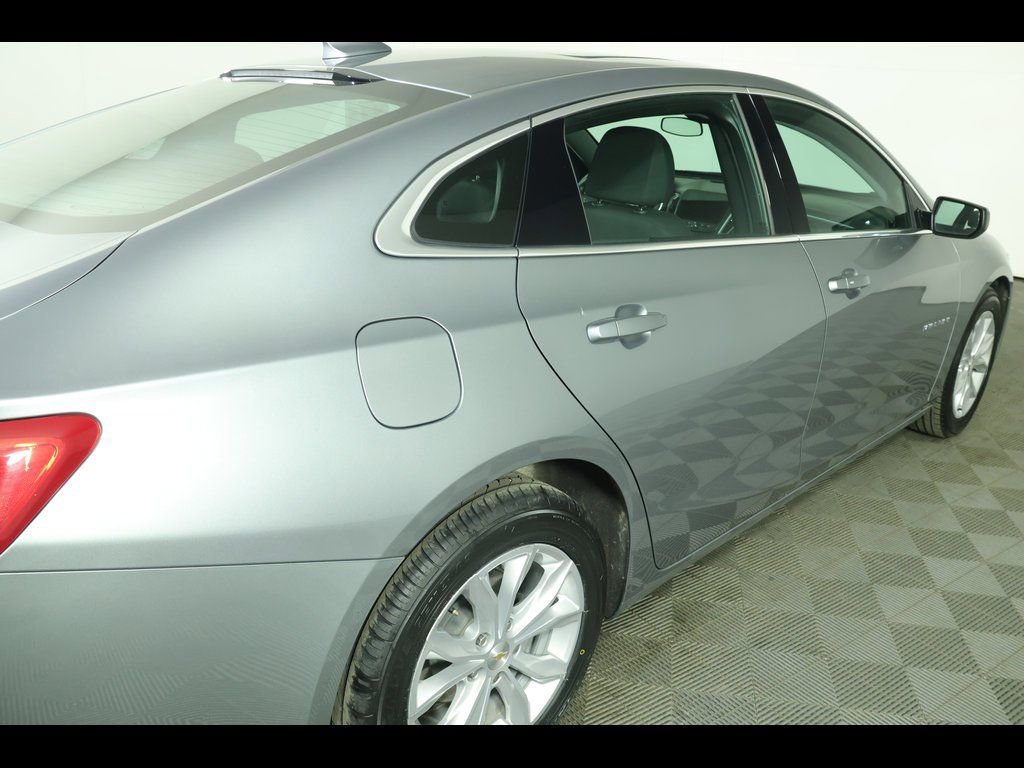 Used 2024 Chevrolet Malibu LT image 18