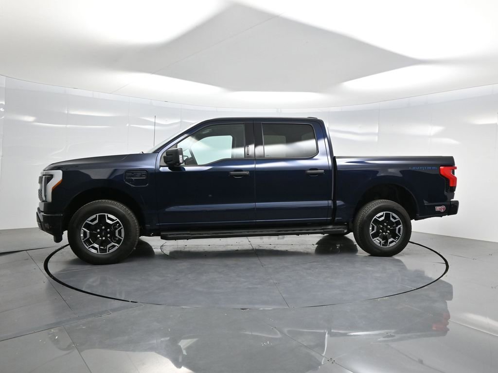 Used 2023 Ford F150 Lightning XLT AWD/4WD image 34