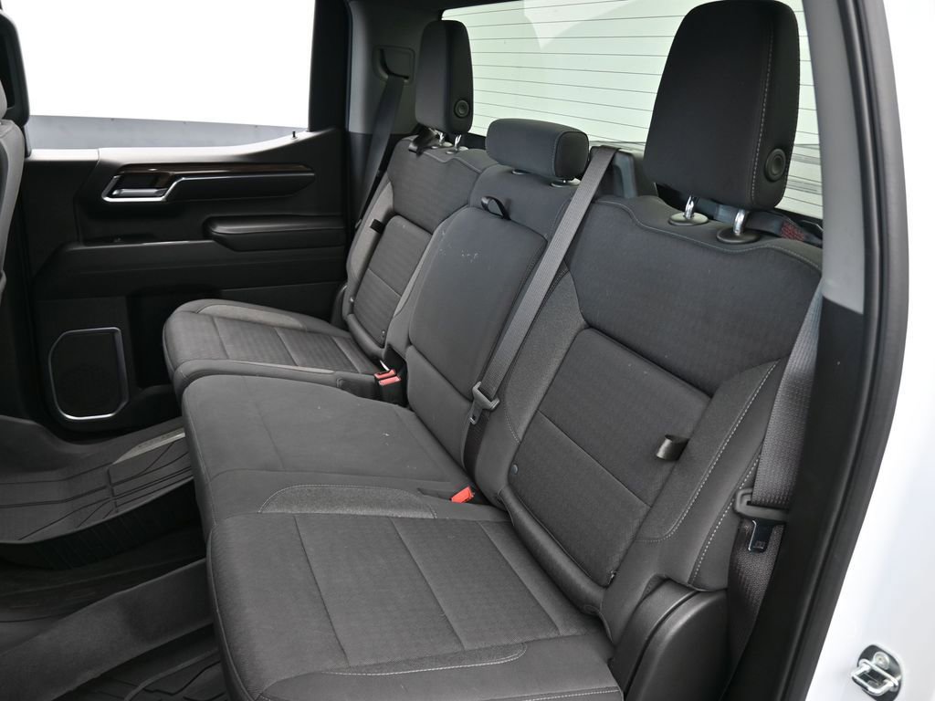 Used 2023 Chevrolet Silverado 1500 LT image 36