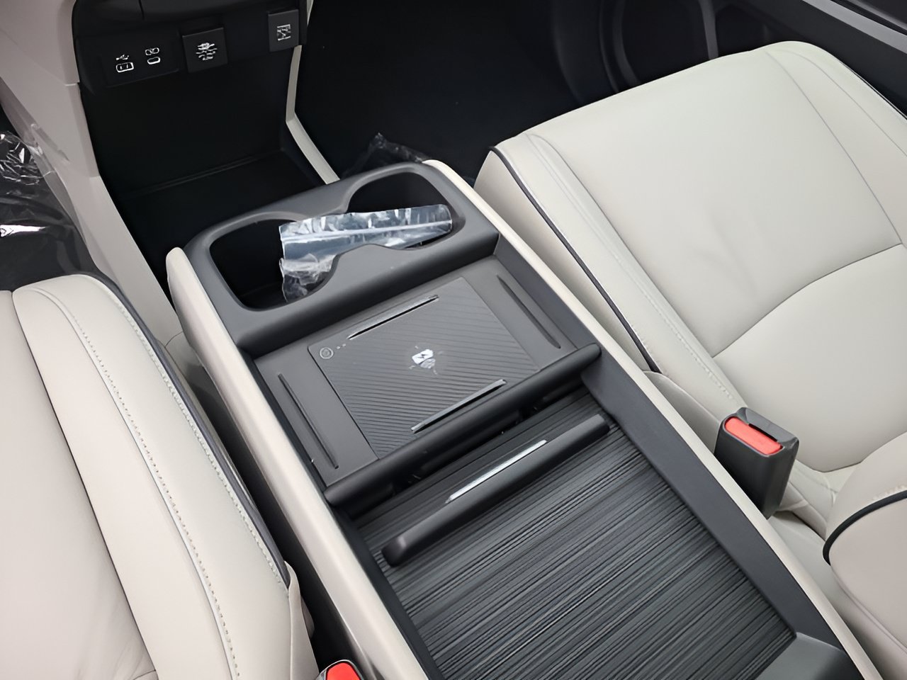 New 2027 Honda Odyssey Touring image 23